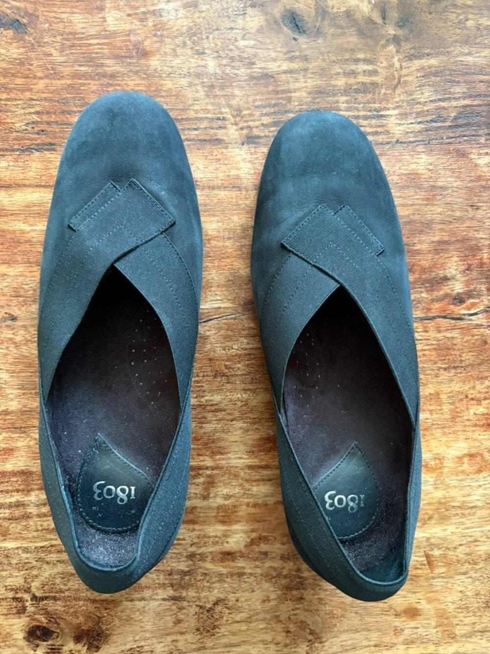 Vintage 1803 Black Nubuck Suede Wedge Pumps Size 30